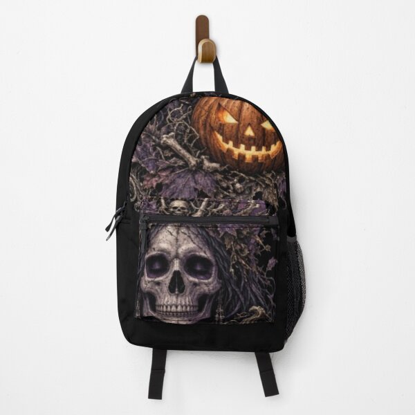 Artikelvorschau, Hexen-Totenkopf mit Kürbis und Mond Halloween Gotisches T-Shirt entworfen und verkauft von OddySpud.apparel.
