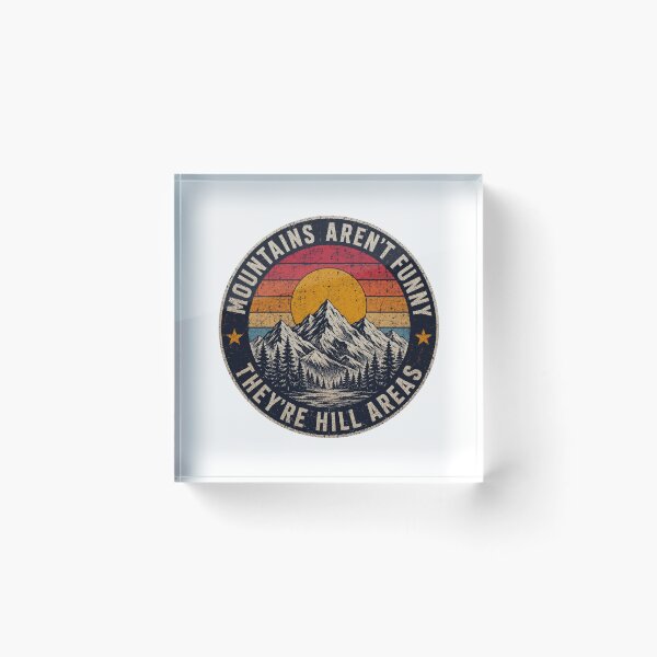 Artikelvorschau, Berge sind nicht lustig, sie sind Hügellandschaften – T-Shirt mit lustigem Papa-Witz, Vintage-T-Shirt mit Sonnenuntergangsmotiv und Bergmotiv, Outdoor-Wander-Shirt entworfen und verkauft von Maniwarsi.