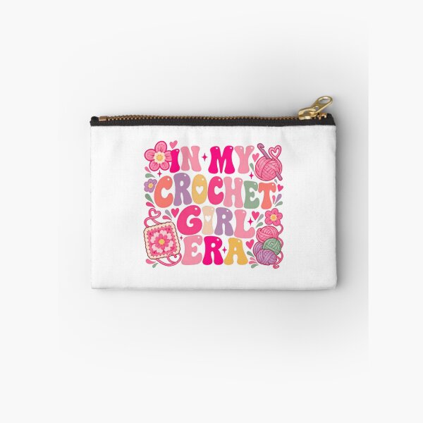 Item preview, En mi era de chica de ganchillo, aficionada al ganchillo y artesana designed and sold by SkeletonsDanger.