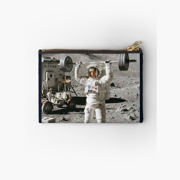 Artikelvorschau, NASA-Astronaut stemmt Gewichte auf dem Mond entworfen und verkauft von WiseBow.