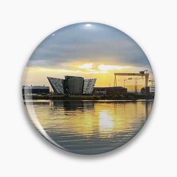 Artikelvorschau, Titanic-Gebäude in Belfast entworfen und verkauft von JerryLangNI.