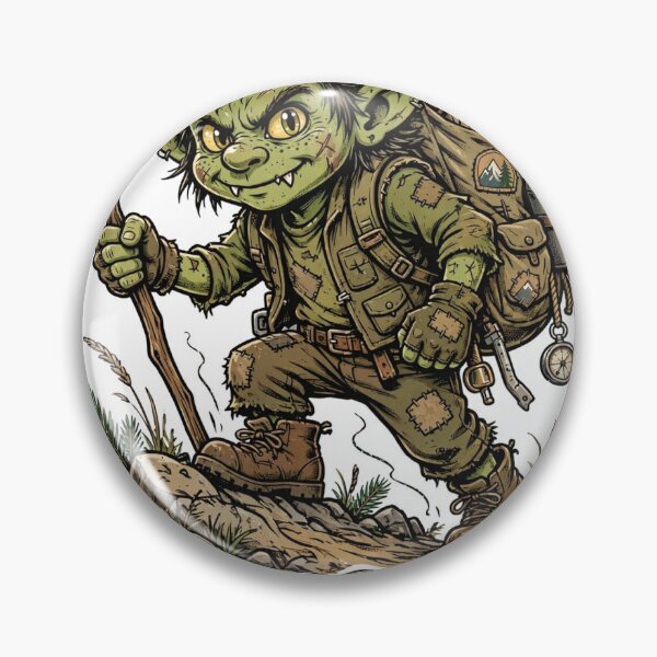 Aperçu de l'œuvre Trail Goblin Funny Hiking Shirt créée et vendue par DripyDesigns.