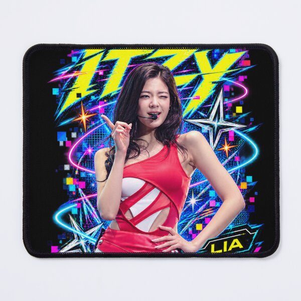 Aperçu de l'œuvre ITZY Lia C'est un non non Y2K Girl Crush Graphic Art créée et vendue par Valereekmerch.