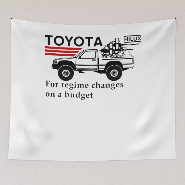 Artikelvorschau, Toyota Hiluxx für den Regimewechsel: Budget-Truck entworfen und verkauft von PillowPaws.