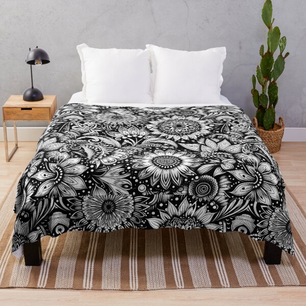 Artikelvorschau, Monochromes florales Paisley-Muster – detailliertes botanisches Muster entworfen und verkauft von Apex Designs.