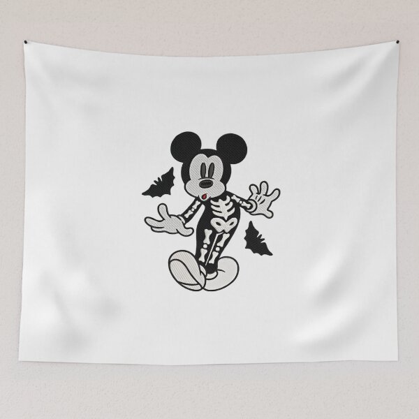 Aperçu de l'œuvre Mickey Mouse Skeleton Halloween Embroidered Style créée et vendue par Foroirebouti.