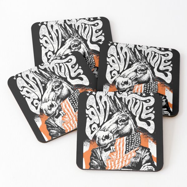 Aperçu de l'œuvre Écharpe drapeau à motif animal et étoiles créée et vendue par Evewatsons.