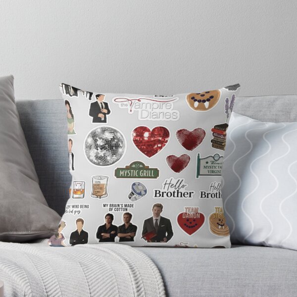 Artikelvorschau, Vampire Diaries Sticker-Pack – TVD Mystic Falls Vampire Fandom Sticker entworfen und verkauft von Fandom Universe.