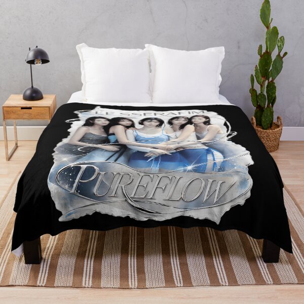 Artikelvorschau, Le Sserafim Pureflow Era Fanmade Kpop Merch entworfen und verkauft von Cathycakes.