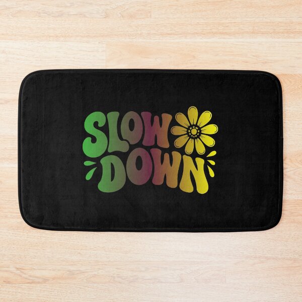Artikelvorschau, Slow Down Yoga Achtsamkeit und Ruhe entworfen und verkauft von Macphisto Shirts.