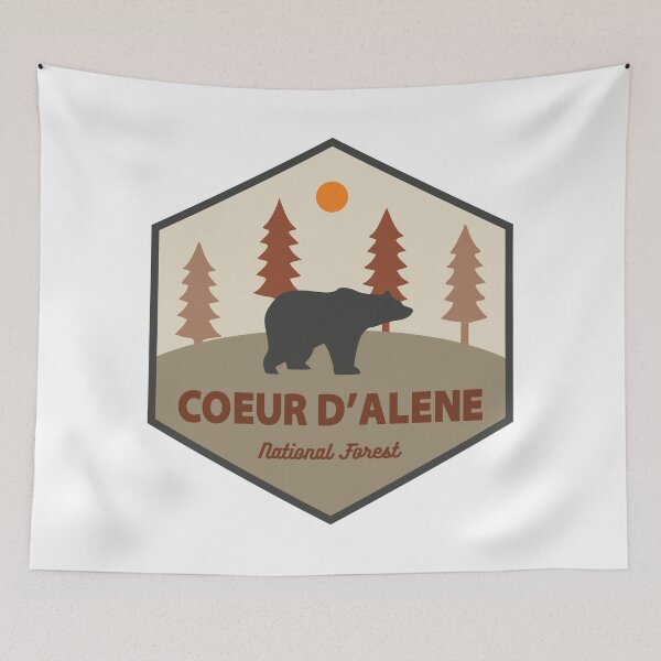 Artikelvorschau, Bär im Coeur d'Alene Nationalwald entworfen und verkauft von Esskay Designs.
