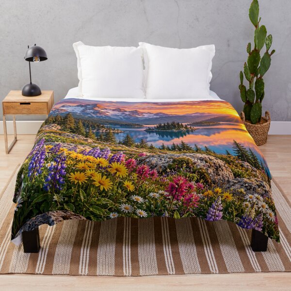 Artikelvorschau, Bergsee Sonnenuntergang Wildblumen Alpen Landschaft entworfen und verkauft von Shubatdesigns.
