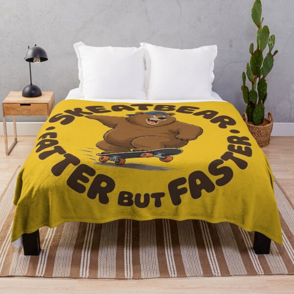 Aperçu de l'œuvre Skeatbear - Fatter But Faster Bear Skateboarding Design créée et vendue par cameleon style.