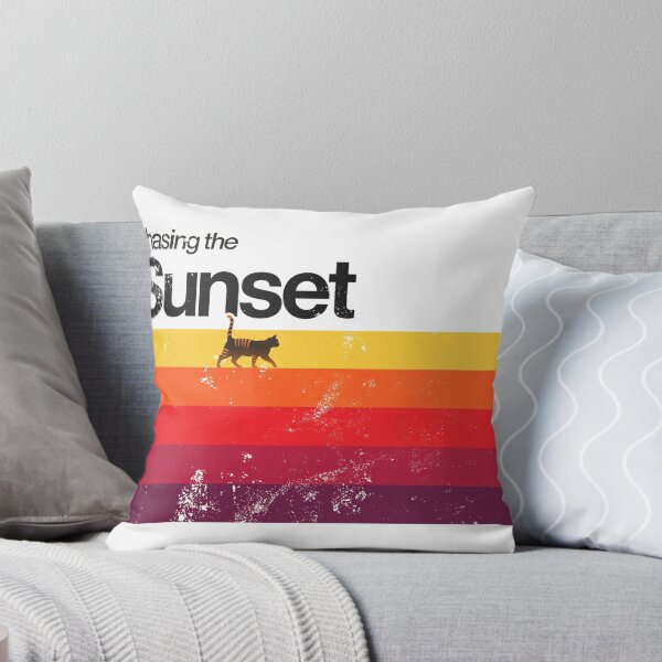 Artikelvorschau, Chasing The Sunset Retro Cat entworfen und verkauft von Dlvznbm.