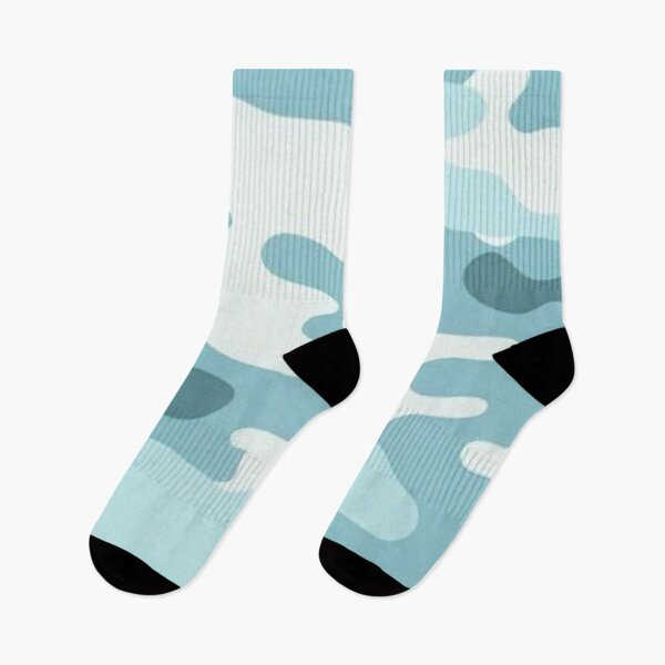 Aperçu de l'œuvre Motif camouflage bleu clair — Imprimé camouflage bleu pastel sans couture créée et vendue par LYAN-STORE.