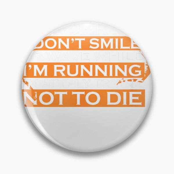 Aperçu de l'œuvre T-shirt cadeau pour coureur de marathon de cross-country « Impossible de sourire en courant » créée et vendue par teluguredbubble.