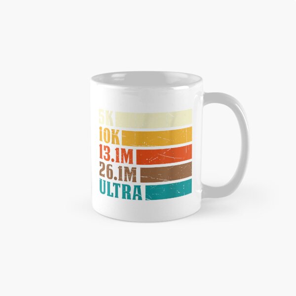 Aperçu de l'œuvre 5K 10K 13.1M 26.1M Ultra Running Runner T-Shirt créée et vendue par TheStephenBolin.