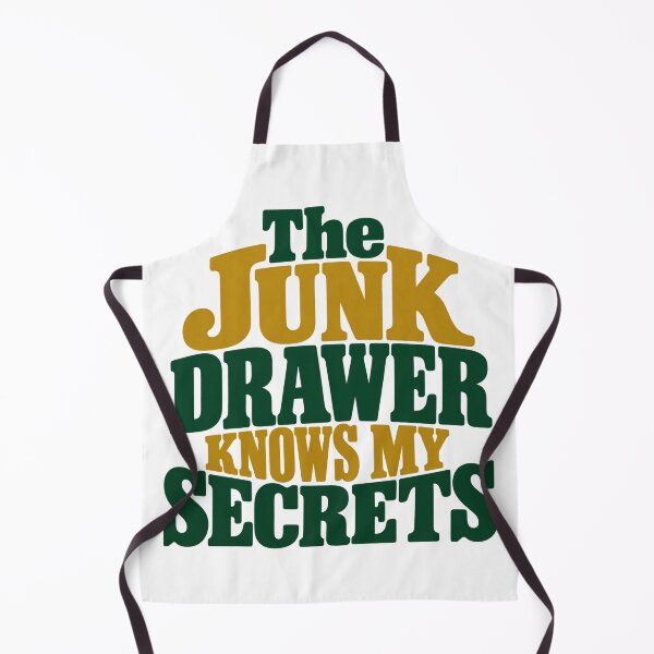 Aperçu de l'œuvre Junk Drawer Secrets Green Gold Lettering Humor créée et vendue par Bikivuno.