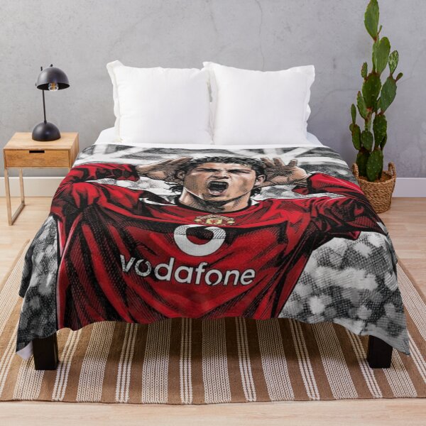 Aperçu de l'œuvre CR7 Cristiano Ronaldo Football Legend Soccer GOAT créée et vendue par DkSpirit.