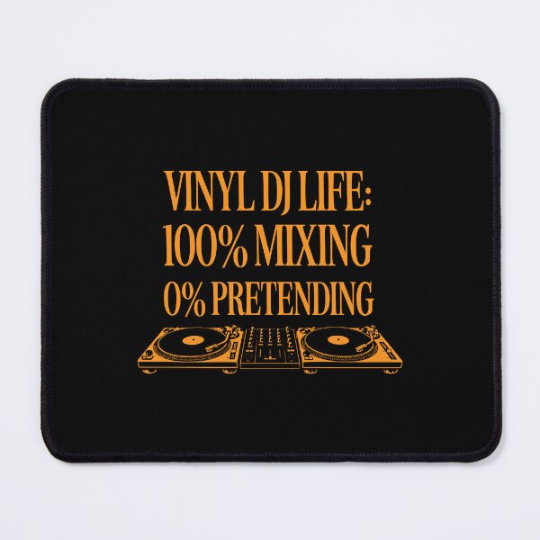 Artikelvorschau, Vinyl DJ Life – 100 % Mixing, 0 % Vortäuschung von Plattenspielerdesign entworfen und verkauft von TipTop GFX.