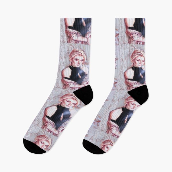 Artikelvorschau, Katherine McNamara Modelbearbeitung entworfen und verkauft von simpleswift.