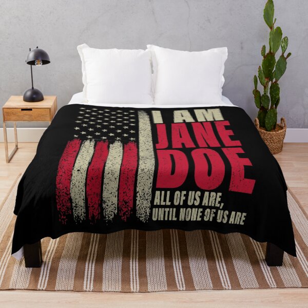 Artikelvorschau, Ich bin Jane Doe. Wir alle sind es, bis keiner von uns mehr patriotisch ist. USA-Flagge im Retro-Stil. entworfen und verkauft von elongatedjazz.
