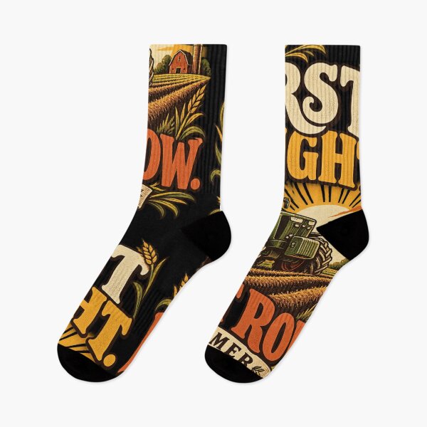 Artikelvorschau, First Light Last Row - Farmer Tractor Farm Life entworfen und verkauft von MOTIFOLK.