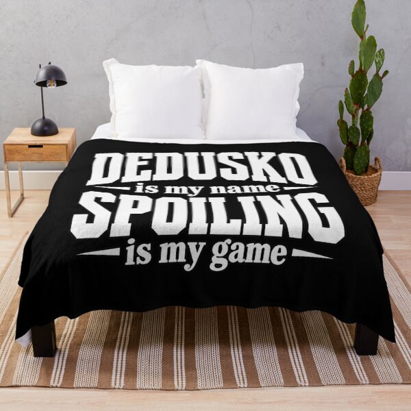 Aperçu de l'œuvre Dedusko est mon nom Slovaquie Grand-père T-shirt Grand-père slovaque créée et vendue par Trendably.