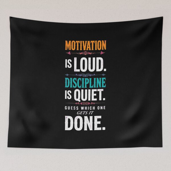 Aperçu de l'œuvre T-shirt « La motivation est bruyante, la discipline est silencieuse » - Devinez laquelle est la plus efficace créée et vendue par Vibe-Vary.