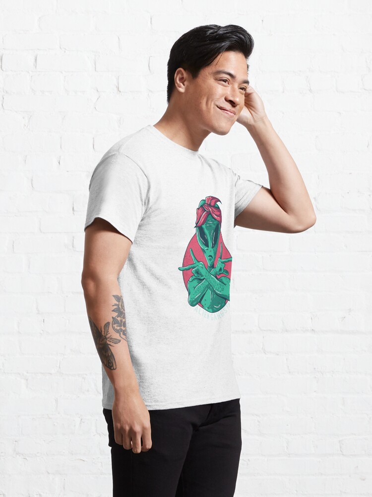 Discover Alien Gangsta Tupac Rappeur Hip Hop T-Shirt