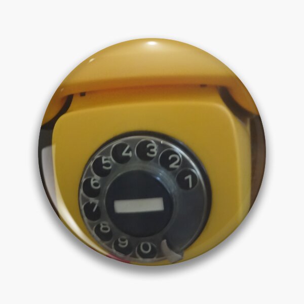 Artikelvorschau, Altes gelbes Telefon entworfen und verkauft von walterfest.