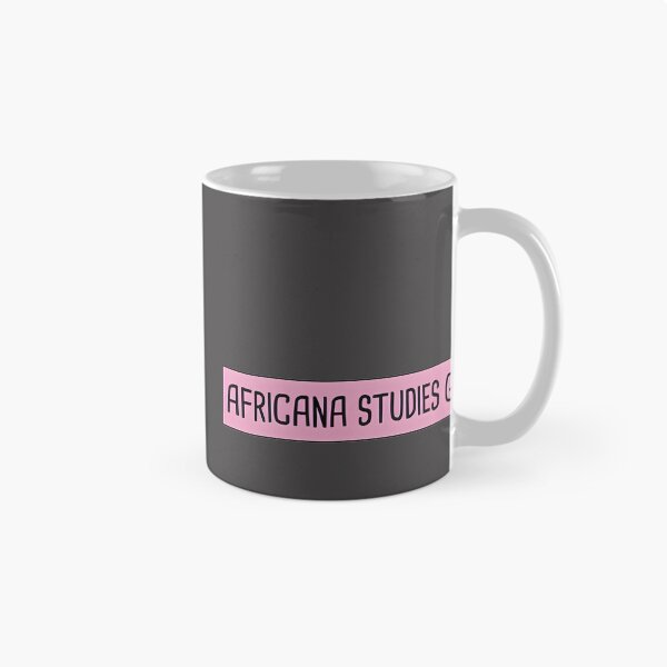 Aperçu de l'œuvre Illustration d'une jeune fille émancipée par les études africaines, célébrant la culture et l'éducation créée et vendue par DeadFunny Designs.