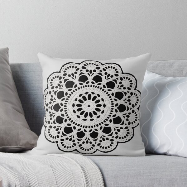 Aperçu de l'œuvre Napperon en dentelle blanche, ambiance rétro sur fond gris clair, formes mandala. créée et vendue par Shapes-Mania.