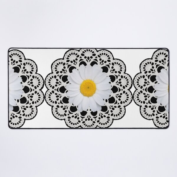 Artikelvorschau, Weißes Gänseblümchen-Deckchen, Retro-Vibes, florale Mandala-Kunst auf weißem Grund, Formenwahn entworfen und verkauft von Shapes-Mania.