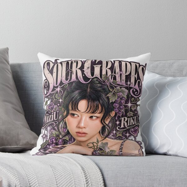 Item preview, Lindo NiziU Riku Uvas agrias Grapebrier Visual designed and sold by Valereekmerch.