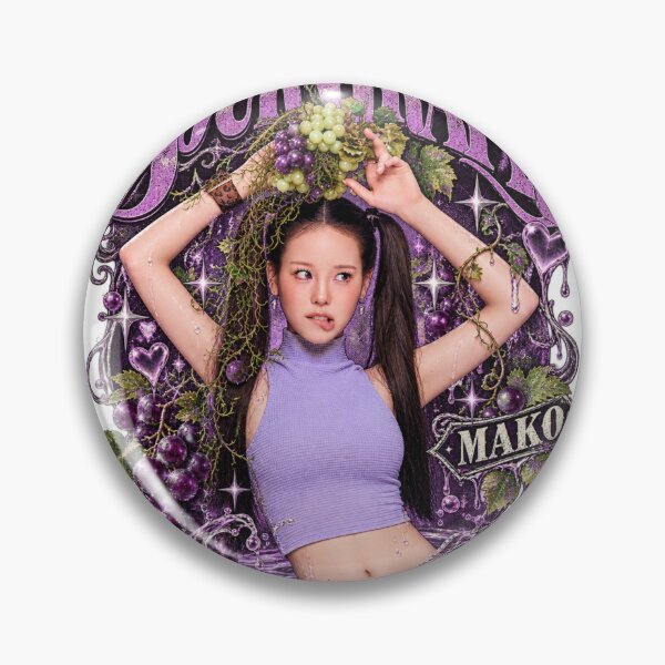 Aperçu de l'œuvre NiziU Mako Raisins verts Vigne Visuel créée et vendue par Valereekmerch.