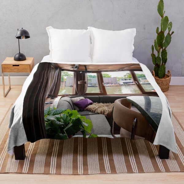 Item preview, Mi perro de Dulux Paints, mi felicidad designed and sold by Laibexplorphoto.