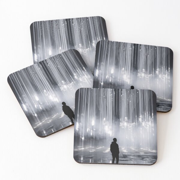 Aperçu de l'œuvre Silhouette in Light Cascade créée et vendue par jodotodesign.