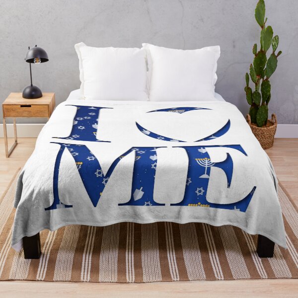 Aperçu de l'œuvre J'ADORE MON DESIGN DE MENORAH ET DE DREEDEL DE HANOUKA créée et vendue par I LOVE ME.