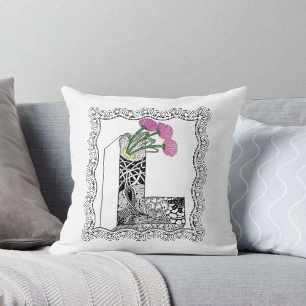 Artikelvorschau, Buchstabe L – Leuchtbuchstabe mit rosa Blüten in verziertem Rahmen entworfen und verkauft von The Outlier Studio.