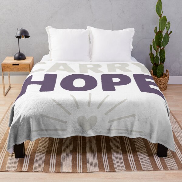 Artikelvorschau, Hoffnung tragen entworfen und verkauft von From Libby With Hope.
