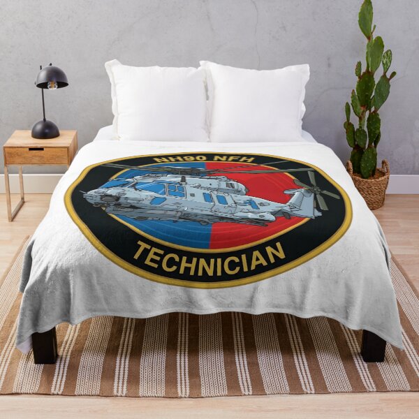 Aperçu de l'œuvre Emblème de technicien d'hélicoptère de frégate navale NH90 NFH créée et vendue par CharlieDesings.
