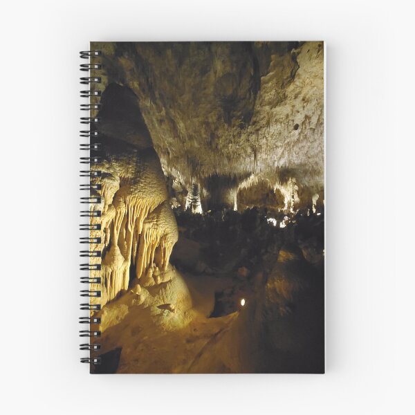 Aperçu de l'œuvre Draperies dorées — Chambre souterraine des grottes de Carlsbad créée et vendue par RavinEnd.