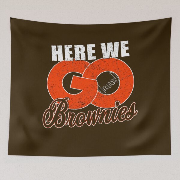 Artikelvorschau, Vintage Here We Go Brownies Distressed Cleveland Football entworfen und verkauft von RockTheFeal.