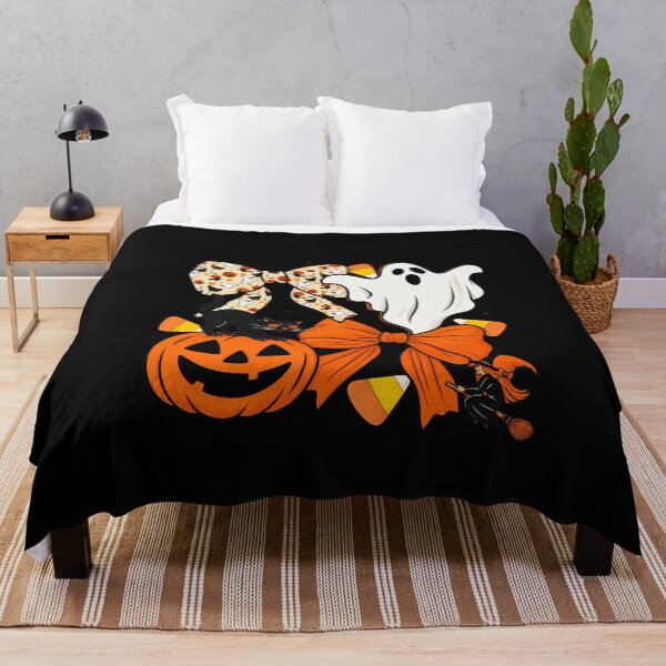 Item preview, Fantasma retro de Halloween designed and sold by DienesAngele.