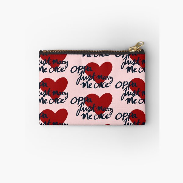 Aperçu de l'œuvre Produits dérivés BTS Oppa Marry Me créée et vendue par Lexi’s Signature Designs.