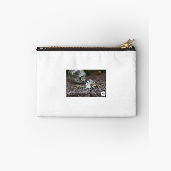 Item preview, La vida encuentra su flor designed and sold by 23juliebell.