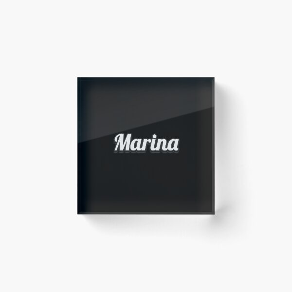 Artikelvorschau, Marina – Personalisierter Name – Cooles und lustiges Design für Frauen und Mädchen entworfen und verkauft von Watsonarts.