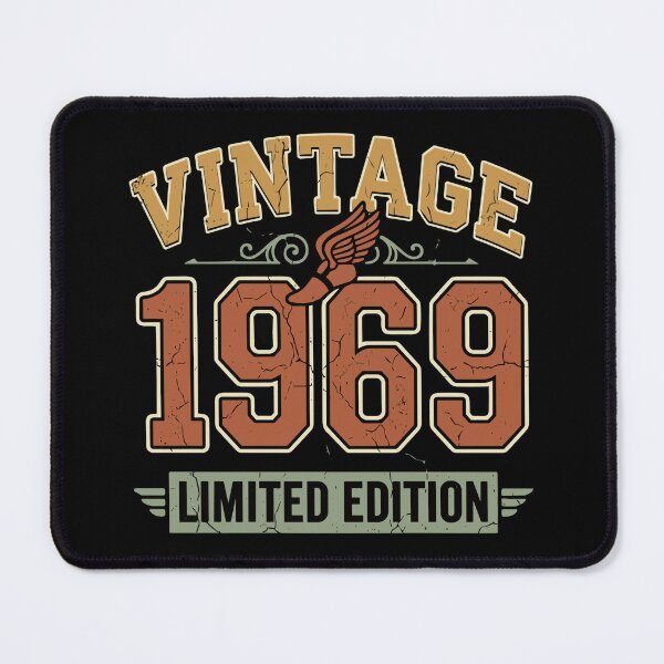 Aperçu de l'œuvre Édition limitée Vintage 1969 - Anniversaire Né(e) en 1969 créée et vendue par SofiBlair.