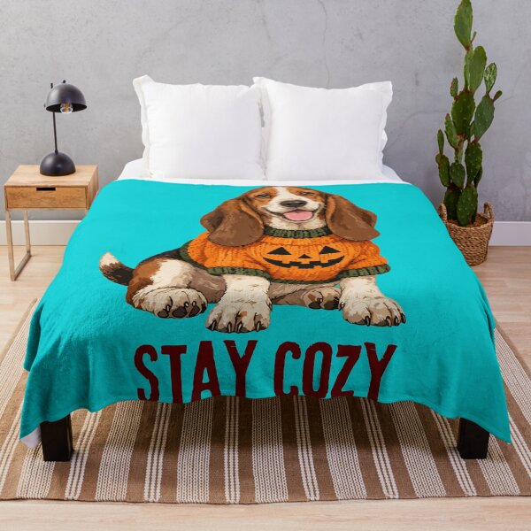 Artikelvorschau, Cute Basset Hound Pumpkin Sweater Halloween Stay Cozy - Dog Lover Gift entworfen und verkauft von stormk10.